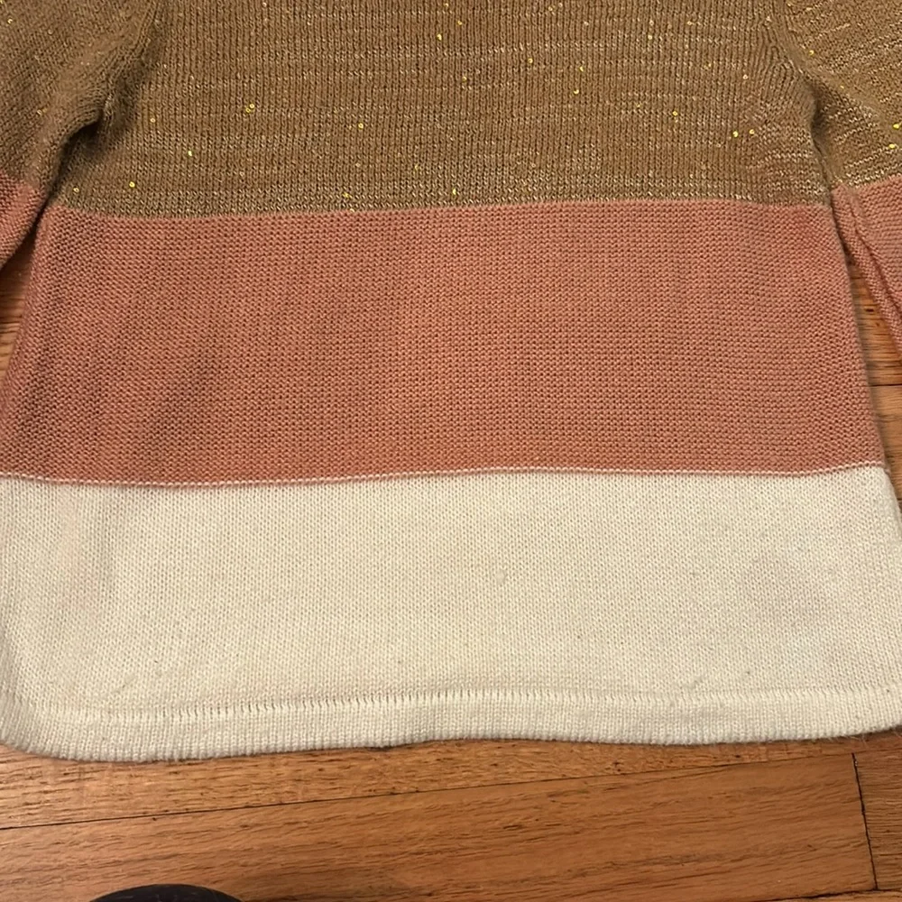 LAST CHANCE TIL 7/27! BOGO FREE! Tri colored Sweater